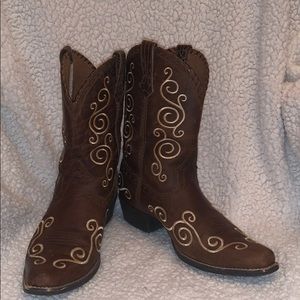 Ariat Distressed Shelleen Youth Boots